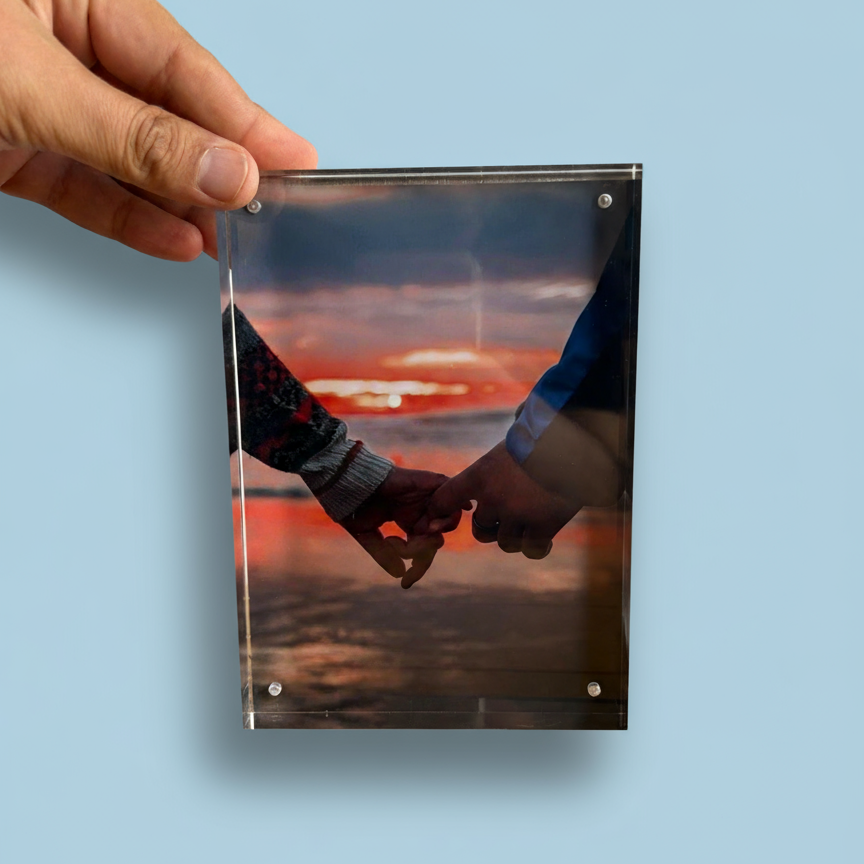 בלוק אקרילי